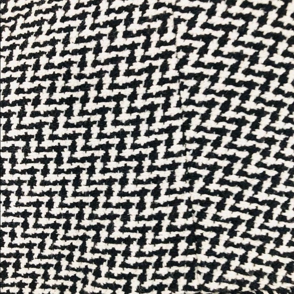 Black and white Tailored Blazer - Picture 9 of 9